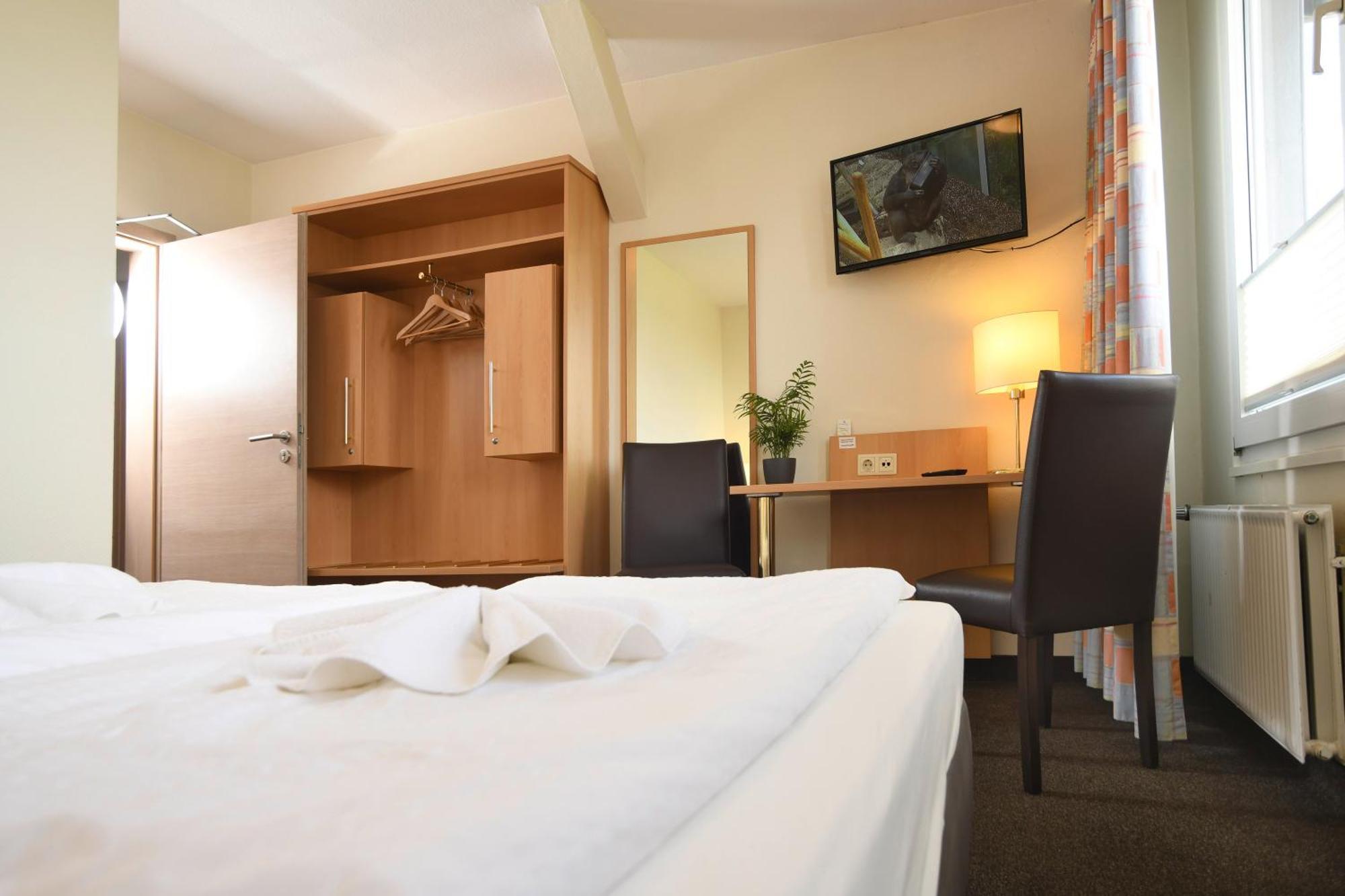 Hotel Kiekenstein Stahle ภายนอก รูปภาพ
