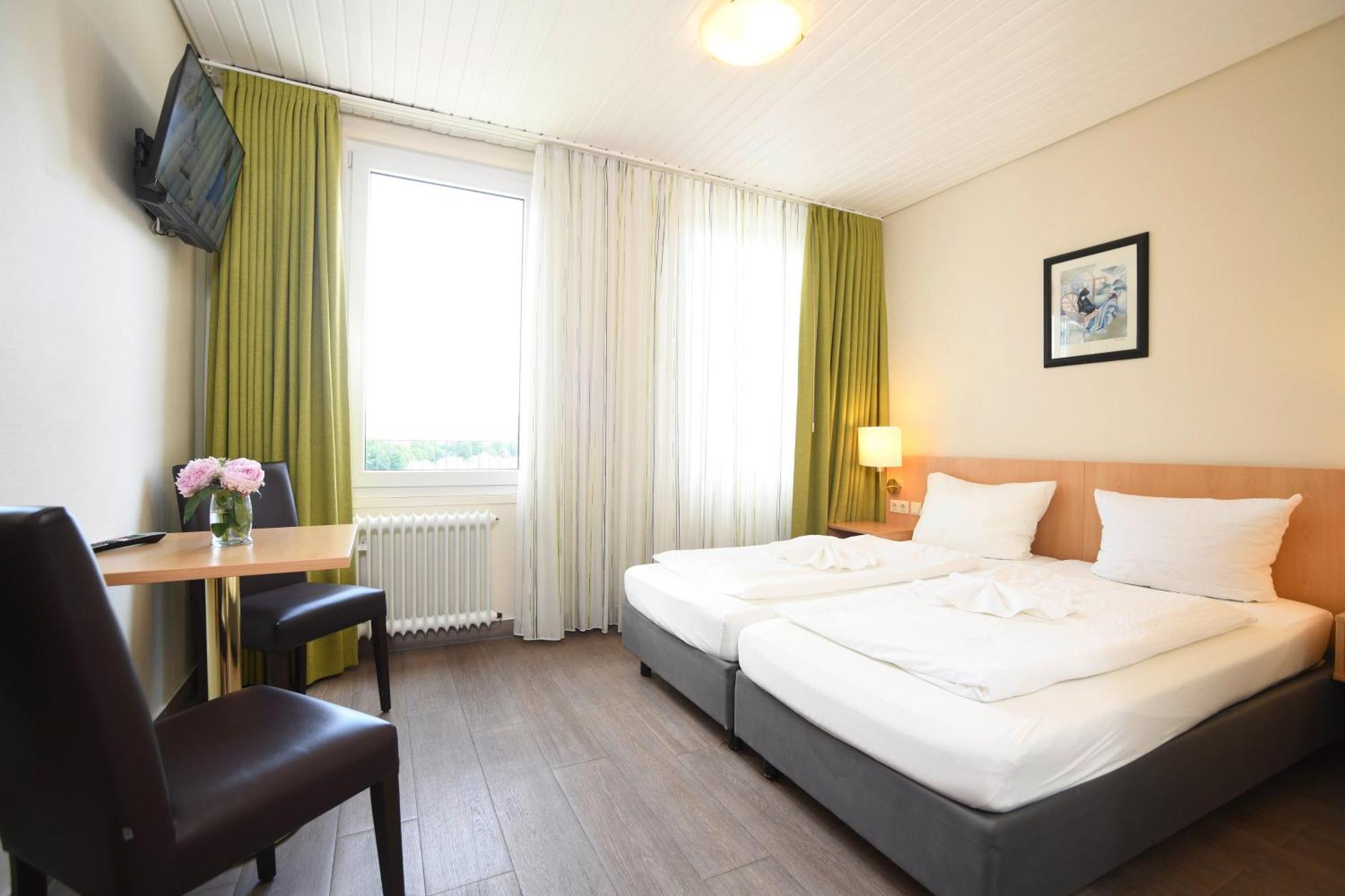 Hotel Kiekenstein Stahle ภายนอก รูปภาพ